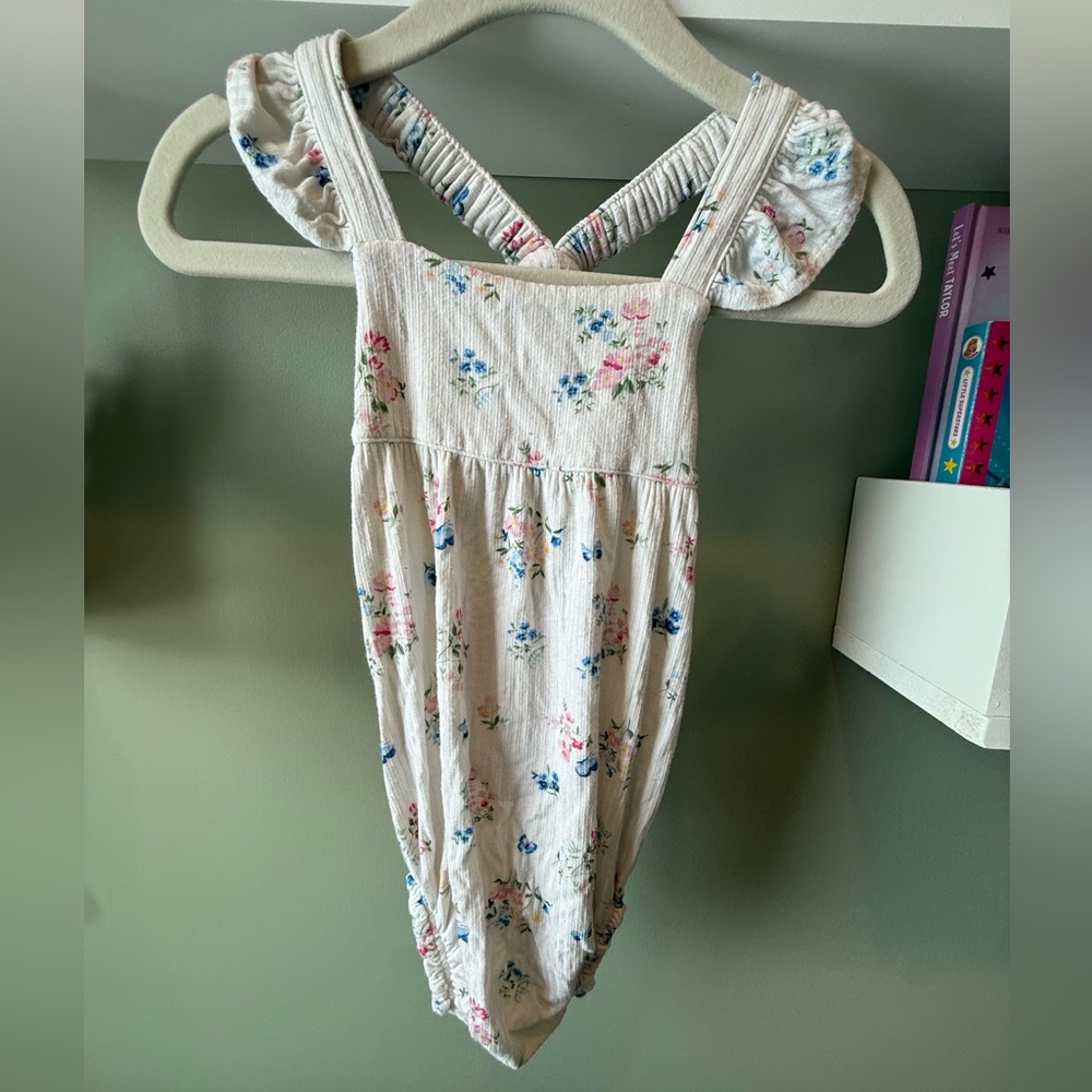 Posh Peanut Julia Belle Bamboo Ribbed Bodysuit Romper with headband - GUC